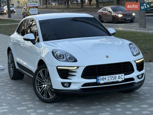 Белый Порше Масан, объемом двигателя 1.98 л и пробегом 134 тыс. км за 38900 $, фото 12 на Automoto.ua