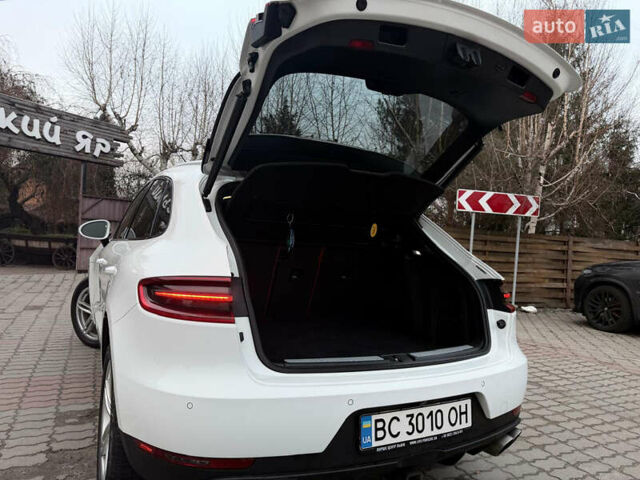 Белый Порше Масан, объемом двигателя 2.99 л и пробегом 47 тыс. км за 29500 $, фото 11 на Automoto.ua