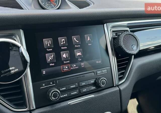 Порше Масан 2017 в Киеве на Automoto.ua Белый Порше Масан, объемом двигателя 1.98 л и пробегом 62 тыс. км за 31999 $, фото 22 на Automoto.ua