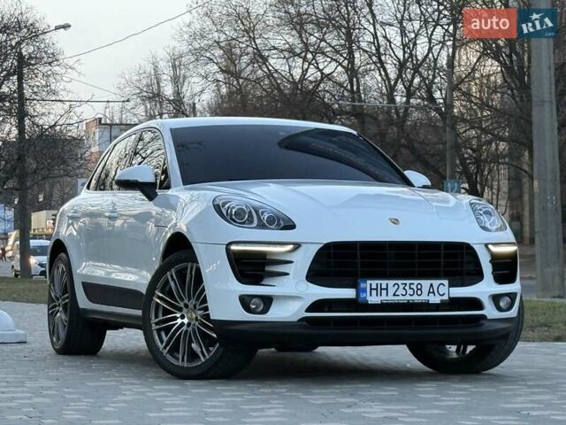 Белый Порше Масан, объемом двигателя 1.98 л и пробегом 134 тыс. км за 38900 $, фото 10 на Automoto.ua