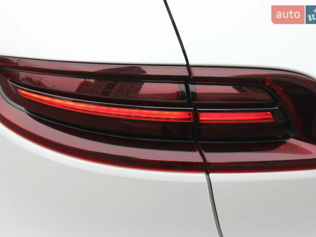 Порше Масан 2018 у Дніпро (Дніпропетровську) на Automoto.ua Білий Порше Масан, об'ємом двигуна 3 л та пробігом 105 тис. км за 49999 $, фото 12 на Automoto.ua