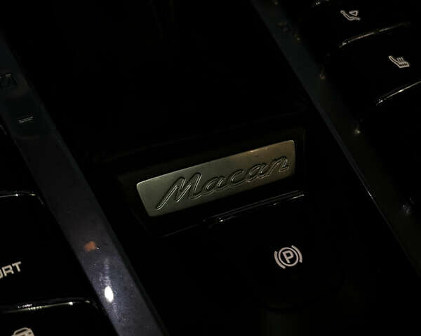 Білий Порше Масан, об'ємом двигуна 1.98 л та пробігом 110 тис. км за 39500 $, фото 8 на Automoto.ua