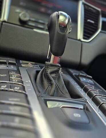 Порше Масан 2018 в Луцке на Automoto.ua Белый Порше Масан, объемом двигателя 1.98 л и пробегом 122 тыс. км за 28300 $, фото 6 на Automoto.ua