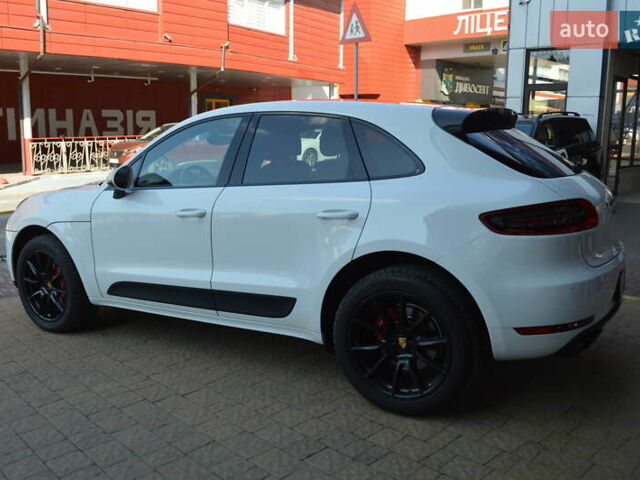 Белый Порше Масан, объемом двигателя 3 л и пробегом 88 тыс. км за 31900 $, фото 2 на Automoto.ua