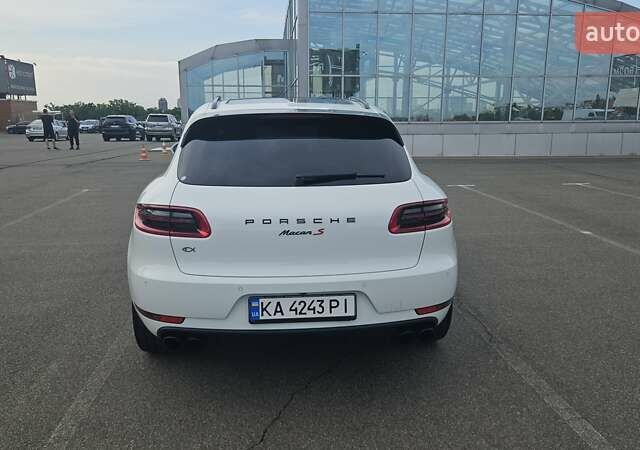 Белый Порше Масан, объемом двигателя 3 л и пробегом 78 тыс. км за 31000 $, фото 8 на Automoto.ua