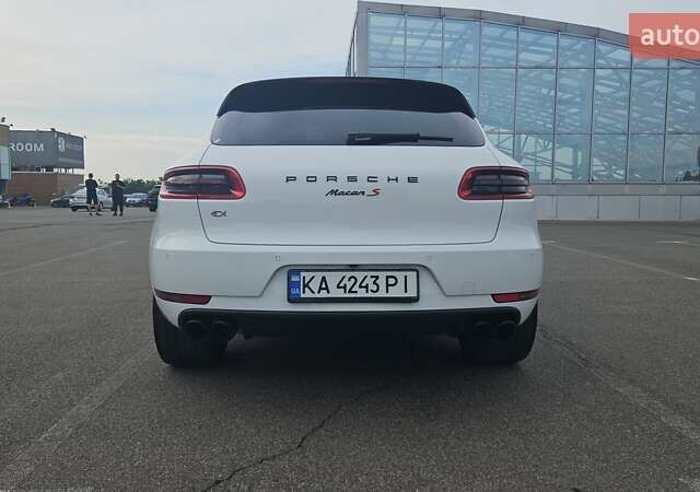 Белый Порше Масан, объемом двигателя 3 л и пробегом 78 тыс. км за 31000 $, фото 9 на Automoto.ua