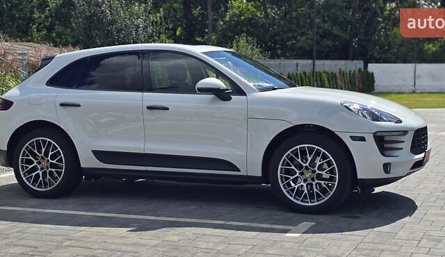 Порше Масан 2018 в Луцке на Automoto.ua Белый Порше Масан, объемом двигателя 1.98 л и пробегом 122 тыс. км за 28300 $, фото 37 на Automoto.ua