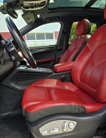 Порше Масан 2018 в Луцке на Automoto.ua Белый Порше Масан, объемом двигателя 1.98 л и пробегом 122 тыс. км за 28300 $, фото 16 на Automoto.ua