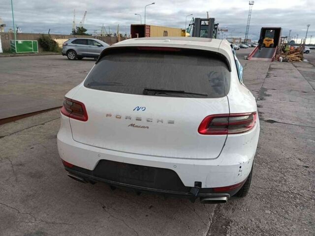 Белый Порше Масан, объемом двигателя 2 л и пробегом 63 тыс. км за 16000 $, фото 1 на Automoto.ua