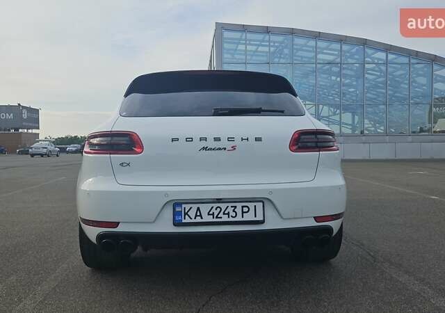 Белый Порше Масан, объемом двигателя 3 л и пробегом 78 тыс. км за 31000 $, фото 49 на Automoto.ua
