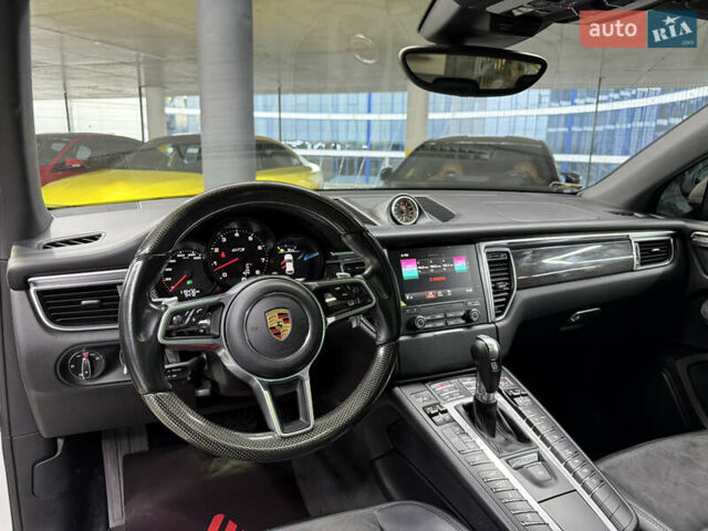 Білий Порше Масан, об'ємом двигуна 3 л та пробігом 115 тис. км за 41500 $, фото 24 на Automoto.ua