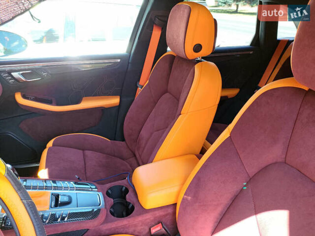 Белый Порше Масан, объемом двигателя 3 л и пробегом 53 тыс. км за 44444 $, фото 16 на Automoto.ua