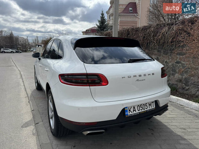 Белый Порше Масан, объемом двигателя 2 л и пробегом 74 тыс. км за 39500 $, фото 19 на Automoto.ua
