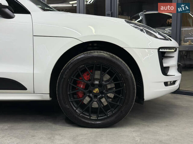 Білий Порше Масан, об'ємом двигуна 3 л та пробігом 115 тис. км за 41500 $, фото 4 на Automoto.ua