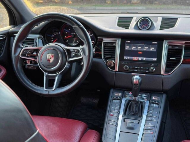 Білий Порше Масан, об'ємом двигуна 2 л та пробігом 50 тис. км за 30200 $, фото 12 на Automoto.ua