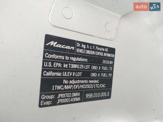 Белый Порше Масан, объемом двигателя 1.98 л и пробегом 120 тыс. км за 27999 $, фото 2 на Automoto.ua