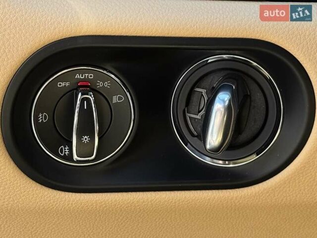 Білий Порше Масан, об'ємом двигуна 2 л та пробігом 184 тис. км за 25700 $, фото 44 на Automoto.ua