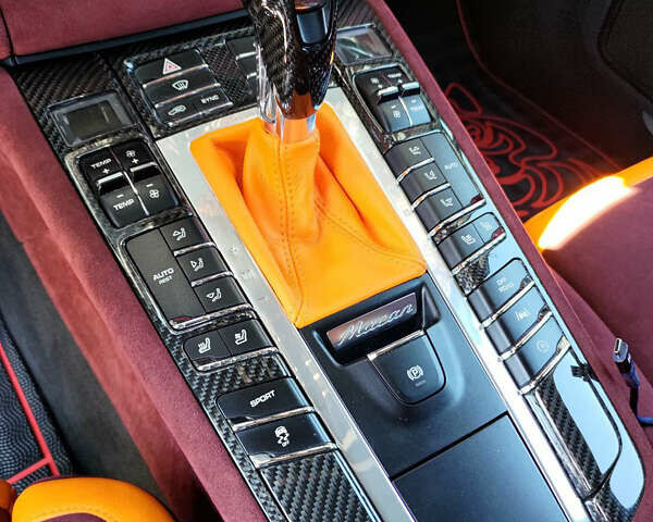 Белый Порше Масан, объемом двигателя 3 л и пробегом 53 тыс. км за 44444 $, фото 19 на Automoto.ua