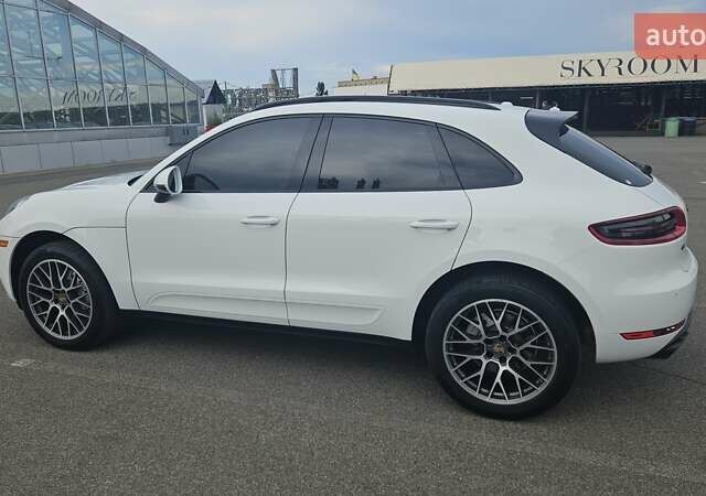 Белый Порше Масан, объемом двигателя 3 л и пробегом 78 тыс. км за 31000 $, фото 4 на Automoto.ua