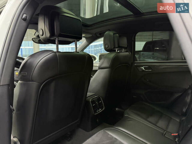 Білий Порше Масан, об'ємом двигуна 3 л та пробігом 115 тис. км за 41500 $, фото 22 на Automoto.ua