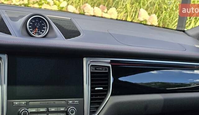 Порше Масан 2018 в Луцке на Automoto.ua Белый Порше Масан, объемом двигателя 1.98 л и пробегом 122 тыс. км за 28300 $, фото 20 на Automoto.ua