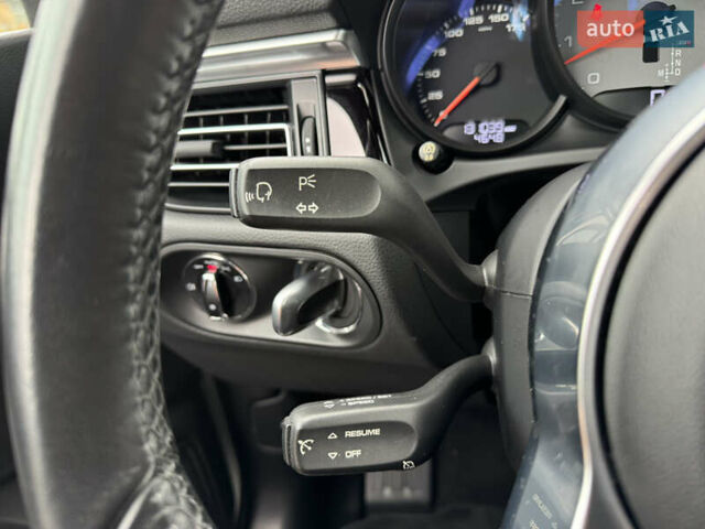 Белый Порше Масан, объемом двигателя 3 л и пробегом 130 тыс. км за 35500 $, фото 77 на Automoto.ua