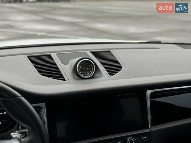 Білий Порше Масан, об'ємом двигуна 3 л та пробігом 130 тис. км за 36999 $, фото 68 на Automoto.ua