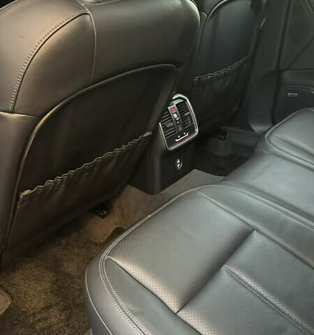 Белый Порше Масан, объемом двигателя 3 л и пробегом 80 тыс. км за 42499 $, фото 9 на Automoto.ua