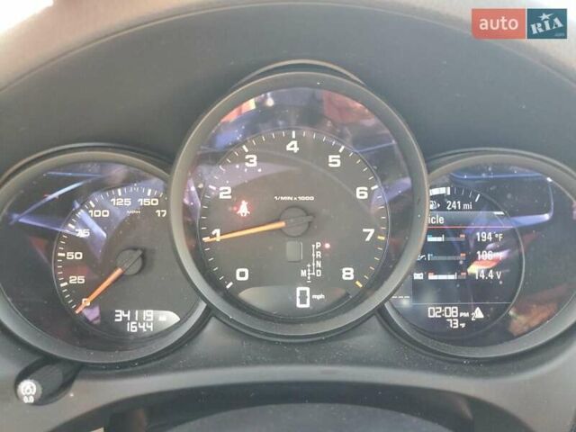 Белый Порше Масан, объемом двигателя 1.98 л и пробегом 57 тыс. км за 16000 $, фото 8 на Automoto.ua