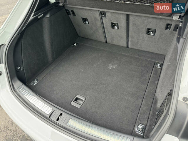 Белый Порше Масан, объемом двигателя 3 л и пробегом 130 тыс. км за 36500 $, фото 83 на Automoto.ua