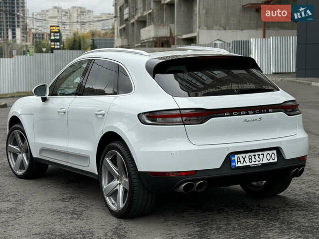 Белый Порше Масан, объемом двигателя 3 л и пробегом 130 тыс. км за 35500 $, фото 16 на Automoto.ua