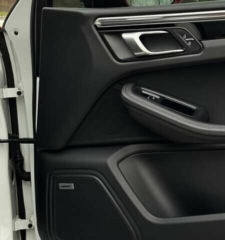 Білий Порше Масан, об'ємом двигуна 1.98 л та пробігом 80 тис. км за 45500 $, фото 22 на Automoto.ua