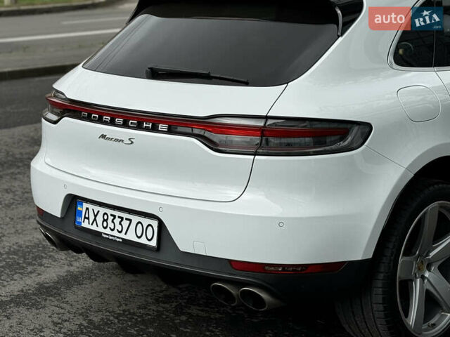 Белый Порше Масан, объемом двигателя 3 л и пробегом 130 тыс. км за 36500 $, фото 27 на Automoto.ua