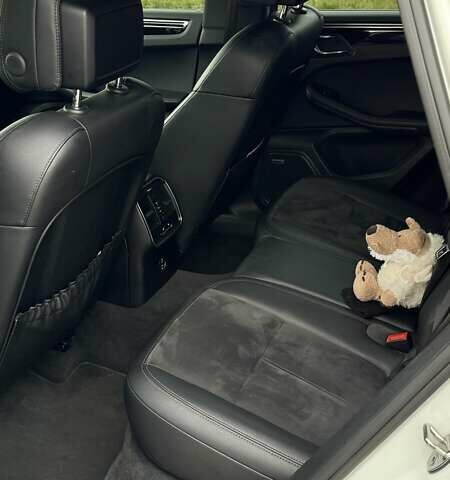 Білий Порше Масан, об'ємом двигуна 1.98 л та пробігом 80 тис. км за 45500 $, фото 14 на Automoto.ua