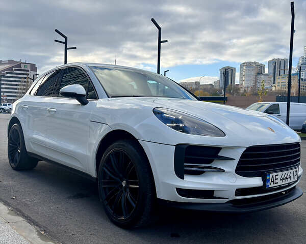 Білий Порше Масан, об'ємом двигуна 1.98 л та пробігом 55 тис. км за 42900 $, фото 3 на Automoto.ua