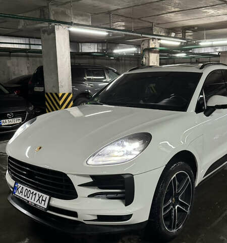 Белый Порше Масан, объемом двигателя 3 л и пробегом 80 тыс. км за 42499 $, фото 1 на Automoto.ua