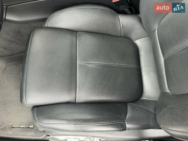 Белый Порше Масан, объемом двигателя 3 л и пробегом 130 тыс. км за 36500 $, фото 46 на Automoto.ua