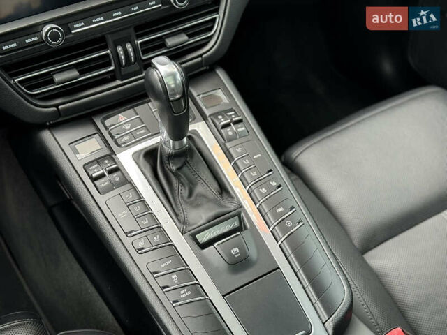 Белый Порше Масан, объемом двигателя 3 л и пробегом 130 тыс. км за 35500 $, фото 67 на Automoto.ua