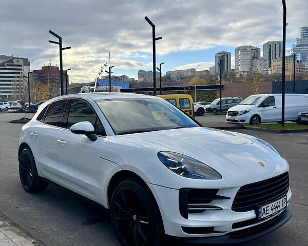 Білий Порше Масан, об'ємом двигуна 1.98 л та пробігом 55 тис. км за 42900 $, фото 2 на Automoto.ua