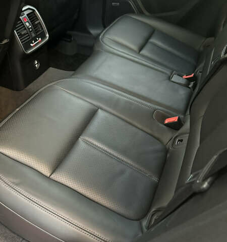 Белый Порше Масан, объемом двигателя 3 л и пробегом 80 тыс. км за 42499 $, фото 10 на Automoto.ua