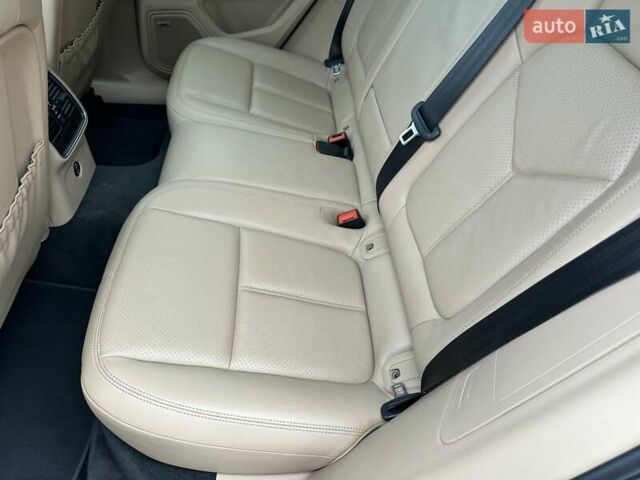 Белый Порше Масан, объемом двигателя 3 л и пробегом 73 тыс. км за 43500 $, фото 19 на Automoto.ua