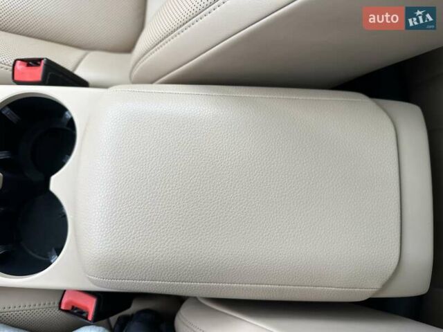 Белый Порше Масан, объемом двигателя 3 л и пробегом 73 тыс. км за 43500 $, фото 33 на Automoto.ua