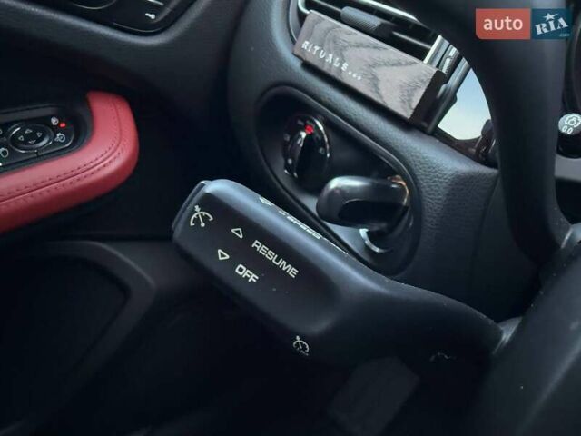 Белый Порше Масан, объемом двигателя 3 л и пробегом 29 тыс. км за 56990 $, фото 30 на Automoto.ua