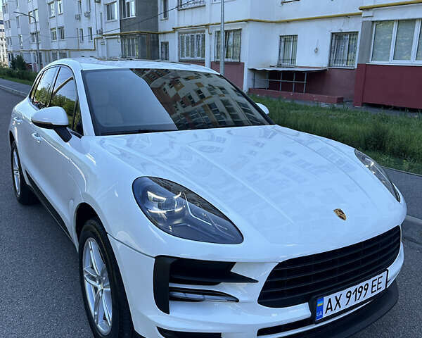 Белый Порше Масан, объемом двигателя 1.98 л и пробегом 48 тыс. км за 55000 $, фото 21 на Automoto.ua