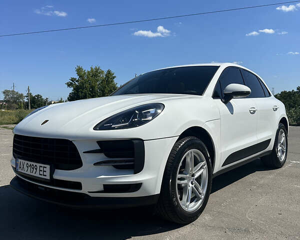 Белый Порше Масан, объемом двигателя 1.98 л и пробегом 48 тыс. км за 55000 $, фото 5 на Automoto.ua