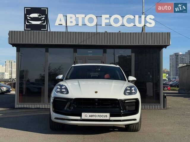 Белый Порше Масан, объемом двигателя 3 л и пробегом 29 тыс. км за 56990 $, фото 2 на Automoto.ua