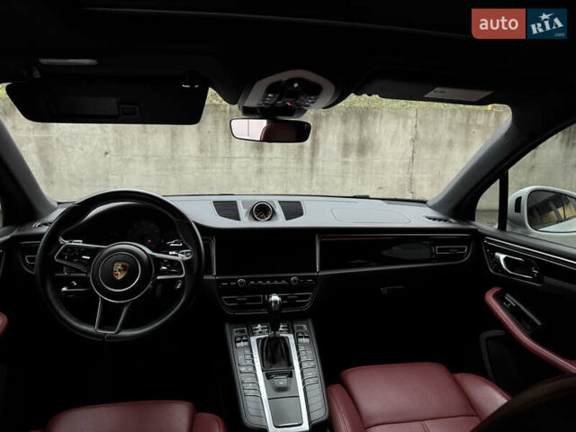 Белый Порше Масан, объемом двигателя 3 л и пробегом 79 тыс. км за 55500 $, фото 11 на Automoto.ua