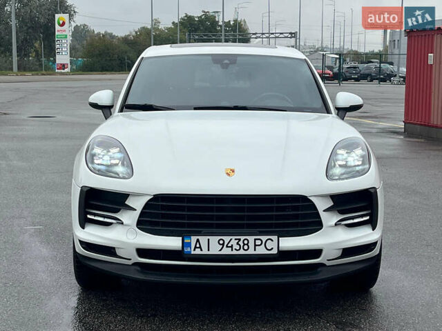 Белый Порше Масан, объемом двигателя 1.98 л и пробегом 38 тыс. км за 49900 $, фото 1 на Automoto.ua