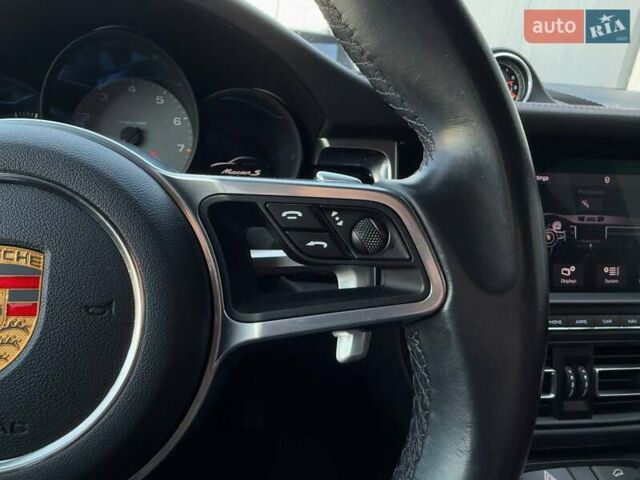 Белый Порше Масан, объемом двигателя 3 л и пробегом 29 тыс. км за 56990 $, фото 33 на Automoto.ua