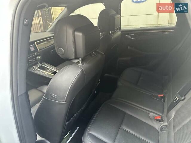 Белый Порше Масан, объемом двигателя 1.98 л и пробегом 57 тыс. км за 37700 $, фото 15 на Automoto.ua